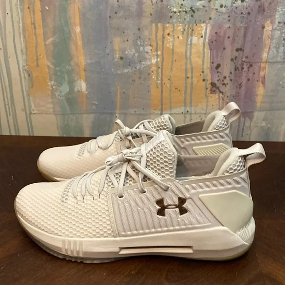 Under ArmourUA HOVR Sample Mens BasketballShoes Sneakers Size 15 NWOT